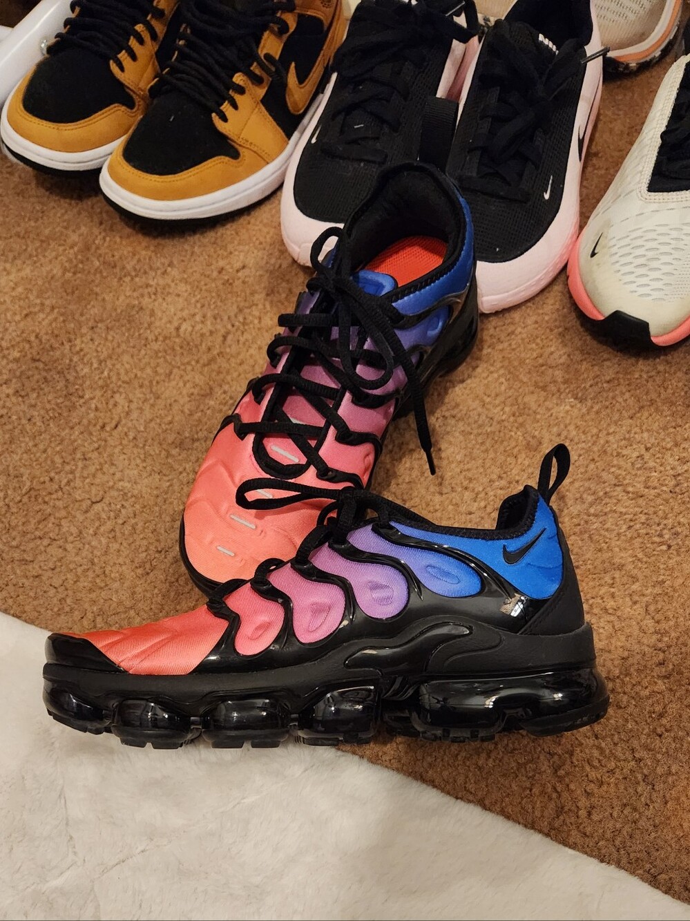 NIKE AIR VAPOR MAX Plus 7.5